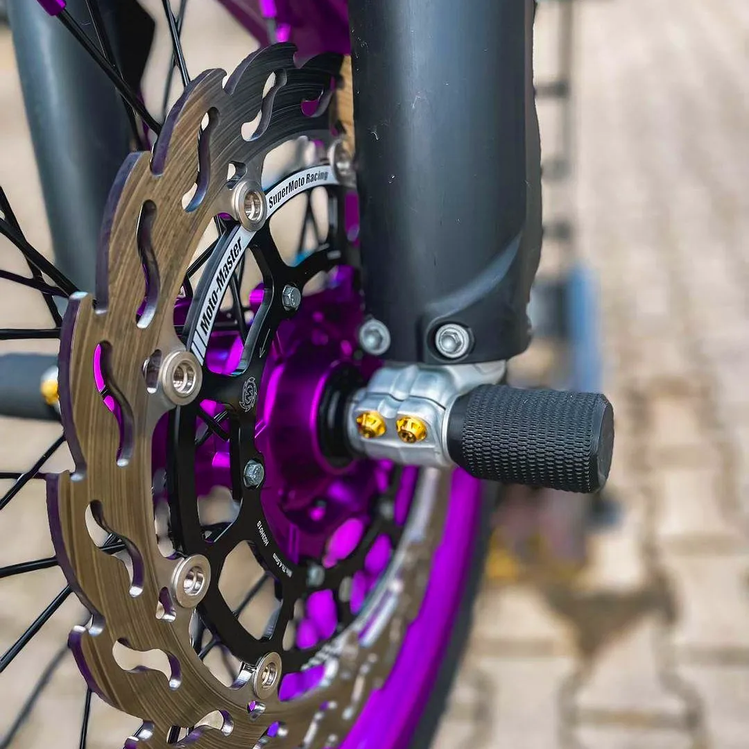 BAC 3D Axle Sliders für Supermotos BAC 3D Axle Sliders für Supermotos